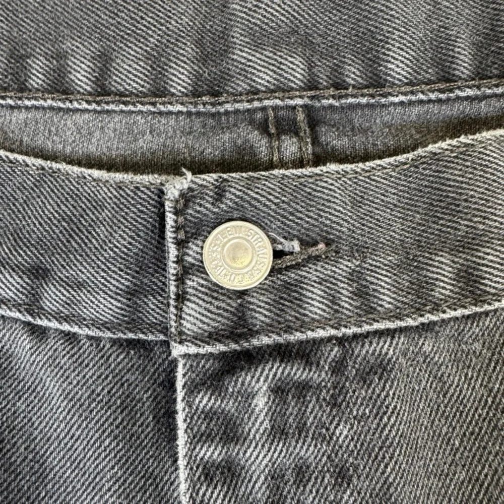 Levis 569 Loose Straight Denim Shorts Mens 44 Faded Black Relaxed Fit Jean